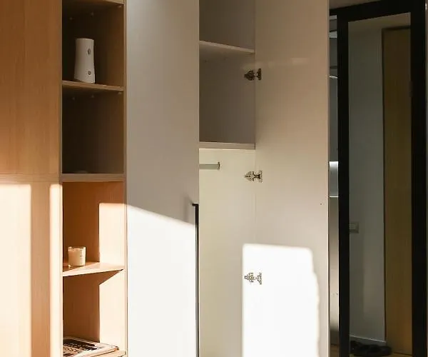 Matisse No1 - Center 티라나